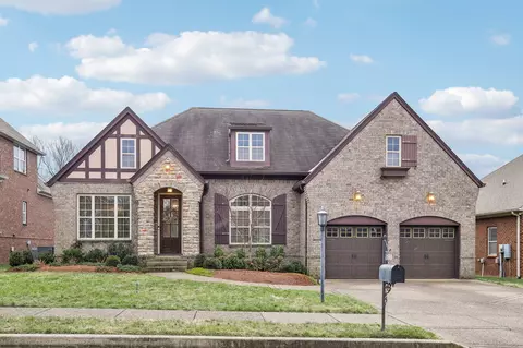 1909 Hawks Nest Dr, Hermitage, TN 37076