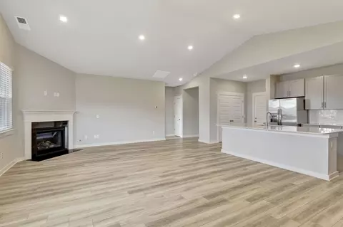 830 Nightingale Ave, Hendersonville, TN 37075