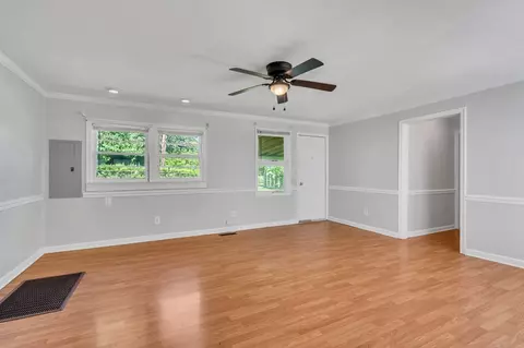 Living - 103 Sunset Rd, Dickson, TN 37055 photo 8 of 8