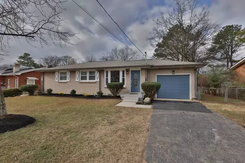 3059 Richmond Hill Dr, Nashville, TN 37207