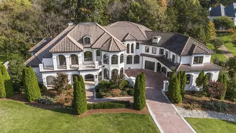 336 White Swans Xing, Brentwood, TN 37027