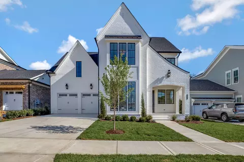 8008 Cane Creek Rd, Nashville, TN 37221