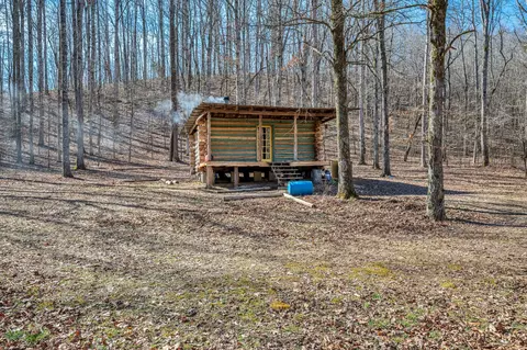 1 Red Bank Crk, Lobelville, TN 37097