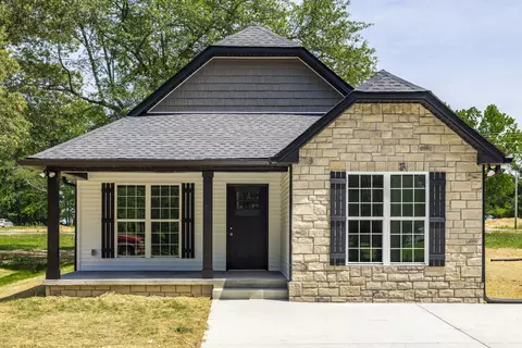 118 Mazie Dr, Lafayette, TN 37083