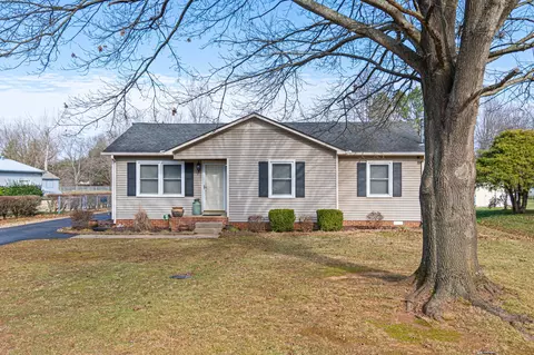 2723 Fawnwood Dr, Murfreesboro, TN 37129