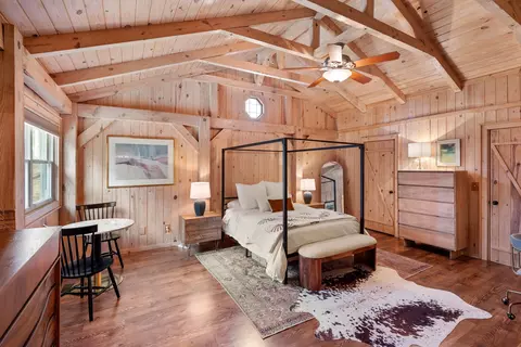 Bedroom - 20 Chickory Ln, Monteagle, TN 37356 photo 1 of 4