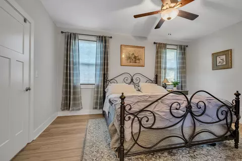 Bedroom - 321 Main St, Mcewen, TN 37101 photo 2 of 5