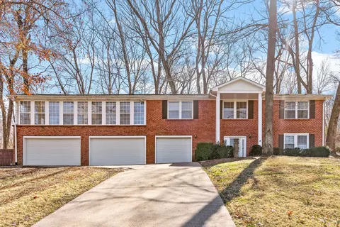 124 Bayview Dr, Clarksville, TN 37040