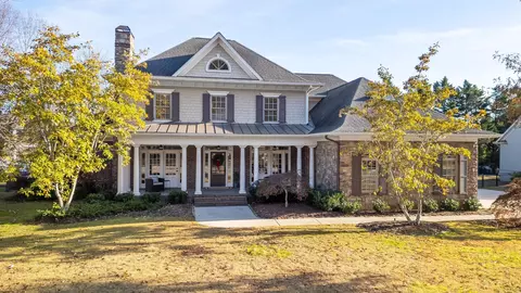3298 Reflecting Dr, Chattanooga, TN 37415