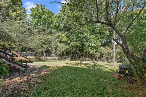 Exterior - 1533 Ocoee Trl, Madison, TN 37115 photo 5 of 8