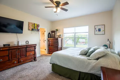 Bedroom - 413 Sylvis Rd, Dickson, TN 37055 photo 1 of 2