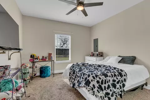 Bedroom - 413 Sylvis Rd, Dickson, TN 37055 photo 2 of 2