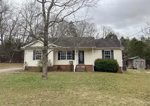 1511 Rebecca Dr, Chapel Hill, TN 37034