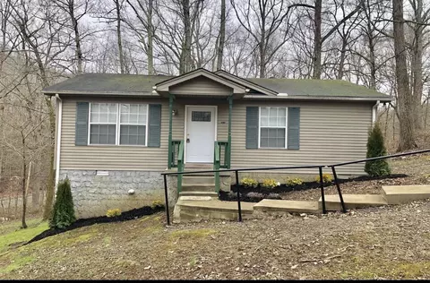 1414 Randy Rd, Ashland City, TN 37015