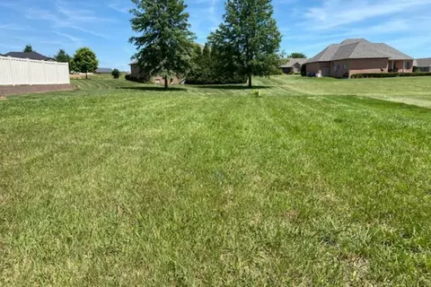 0 Tomahawk Blvd, Cadiz, KY 42211