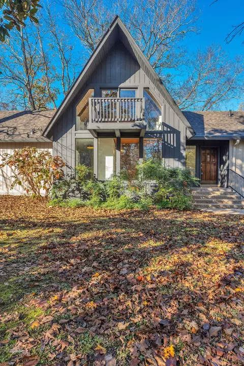 873 Stirrup Dr, Nashville, TN 37221