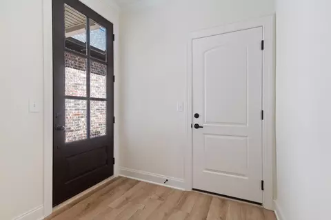 Entry Way - 429 W Foxrun, Springfield, TN 37172 photo 1 of 3