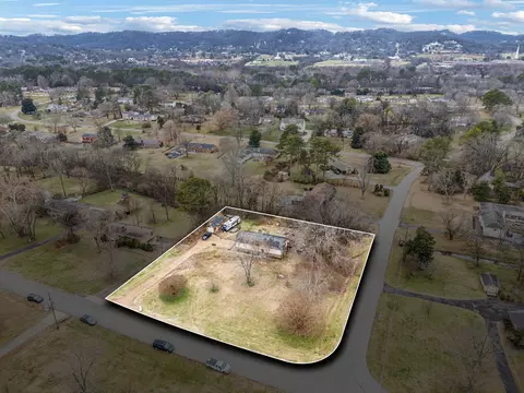 1215 Parker Pl, Brentwood, TN 37027