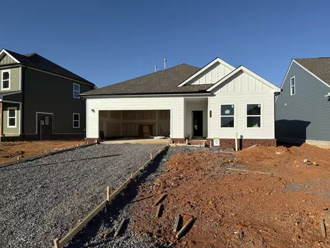547 Cedar Brook Dr, White House, TN 37188
