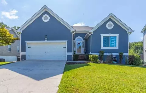 9918 Brently Estates Dr, Chattanooga, TN 37421