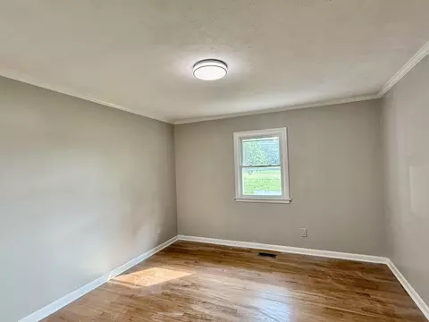 Bedroom - 558 First Ave S S, Baxter, TN 38544 photo 1 of 4