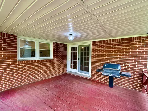 Other - 558 First Ave S S, Baxter, TN 38544 photo 1 of 2