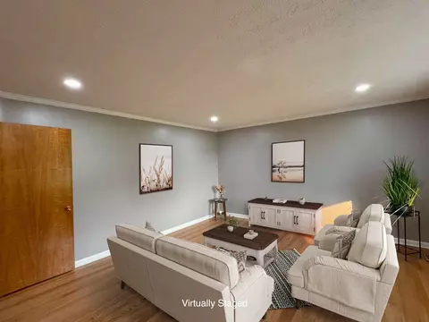 Living - 558 First Ave S S, Baxter, TN 38544 photo 1 of 8