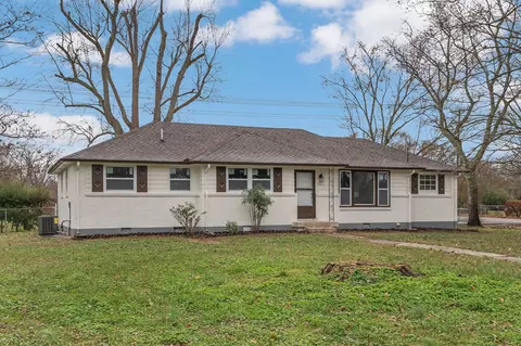 1502 Diana St, Murfreesboro, TN 37130