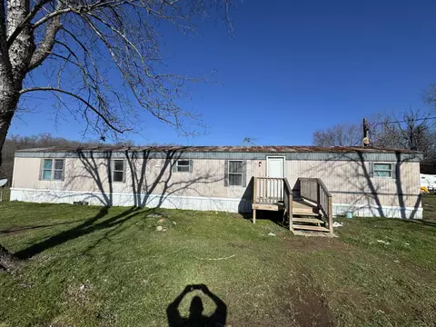 7291 Pinewood Rd, Nunnelly, TN 37137