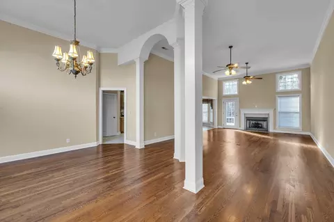 8544 Streamside Dr, Ooltewah, TN 37363 photo 6