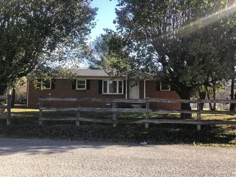 359 Adcock Cemetery Rd, Smithville, TN 37166