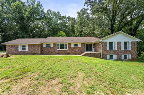 318 Shadowbrook Rd, Winchester, TN 37398