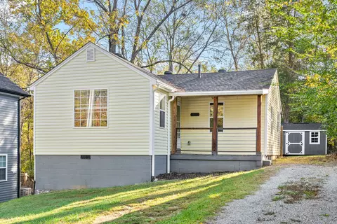 449 Shelby St, Clarksville, TN 37042
