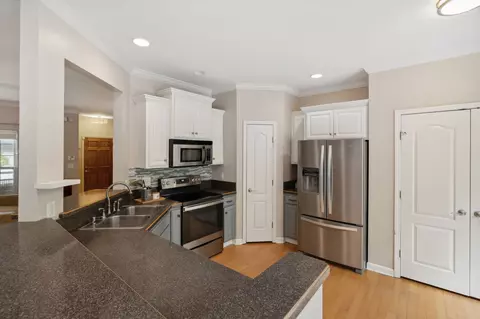 Kitchen - 7119 Sutton Pl, Fairview, TN 37062 photo 1 of 2