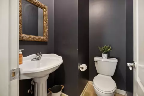 Bath - 7119 Sutton Pl, Fairview, TN 37062 photo 1 of 3