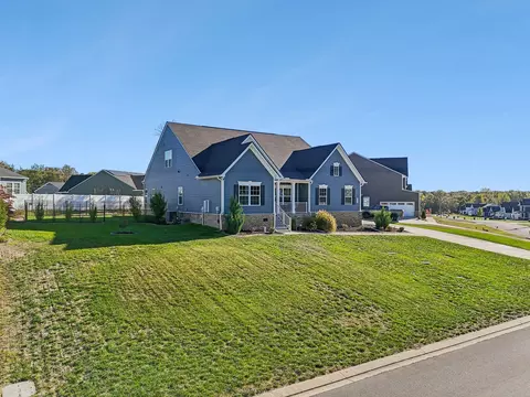 1443 Dawbarn Dr, Murfreesboro, TN 37128