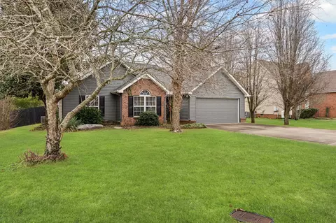 3553 Stevens Bend Dr, Murfreesboro, TN 37127