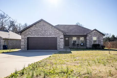 102 Virginia Ct, Shelbyville, TN 37160