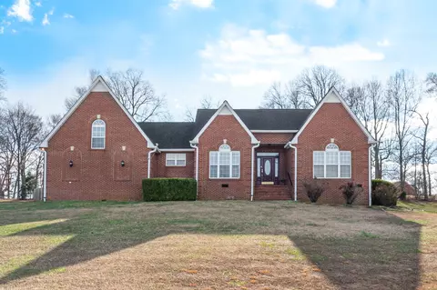 105 Overlook Ct, Portland, TN 37148