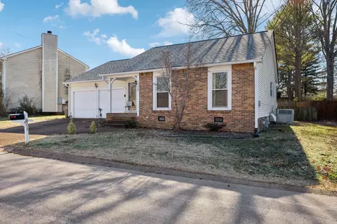 5353 Village Way, Nashville, TN 37211