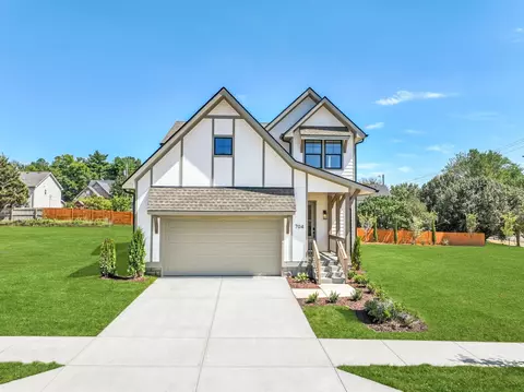 704 Caraway Ln, Nashville, TN 37211