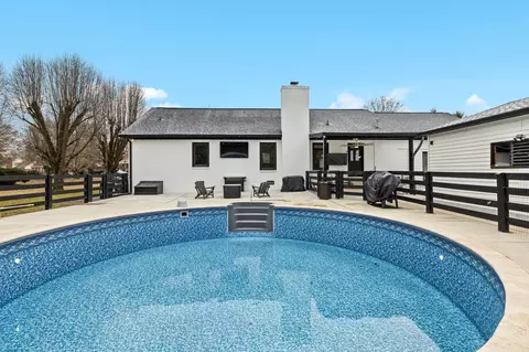 Exterior - 1007 Grove Cir, Murfreesboro, TN 37128 photo 12 of 15
