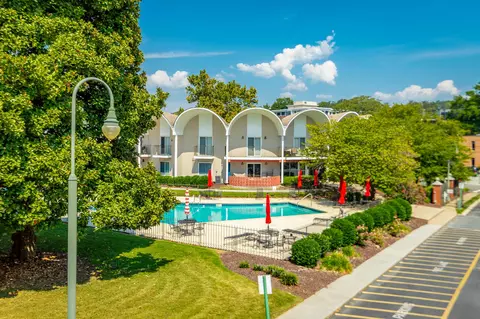 552 River St, Chattanooga, TN 37405