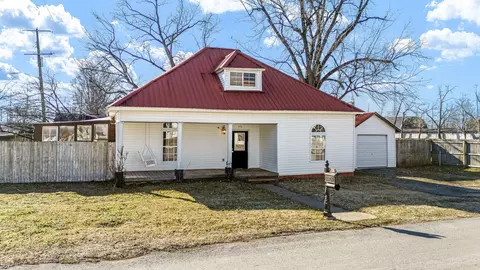 330 Battle Ave, Murfreesboro, TN 37129
