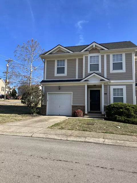 1515 Bridgecrest Dr #101, Antioch, TN 37013