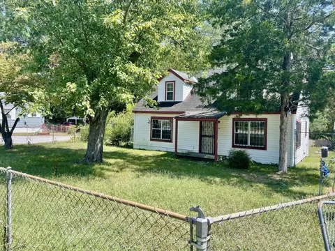 2328 Tunnel Blvd, Chattanooga, TN 37406