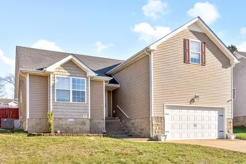 1384 Mutual Dr, Clarksville, TN 37042