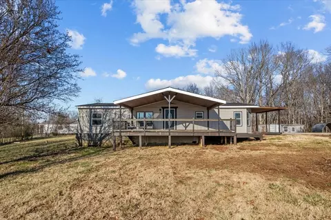 1368 Collins Rd, Vanleer, TN 37181