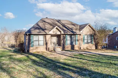 2029 Old Russellville Pike, Clarksville, TN 37043