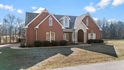 128 Maple Dr, Woodbury, TN 37190